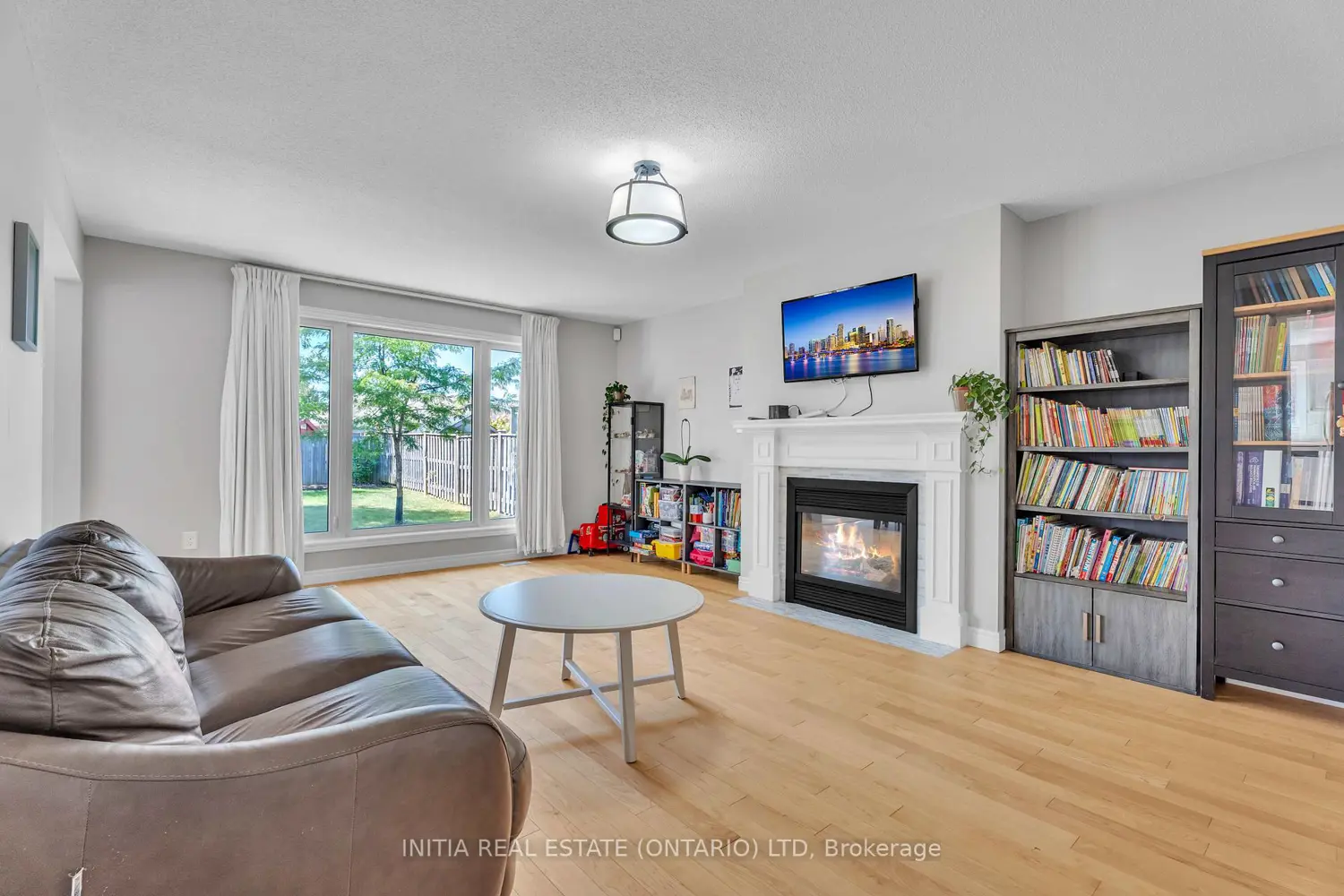 2021 Lumb Court photo 3
