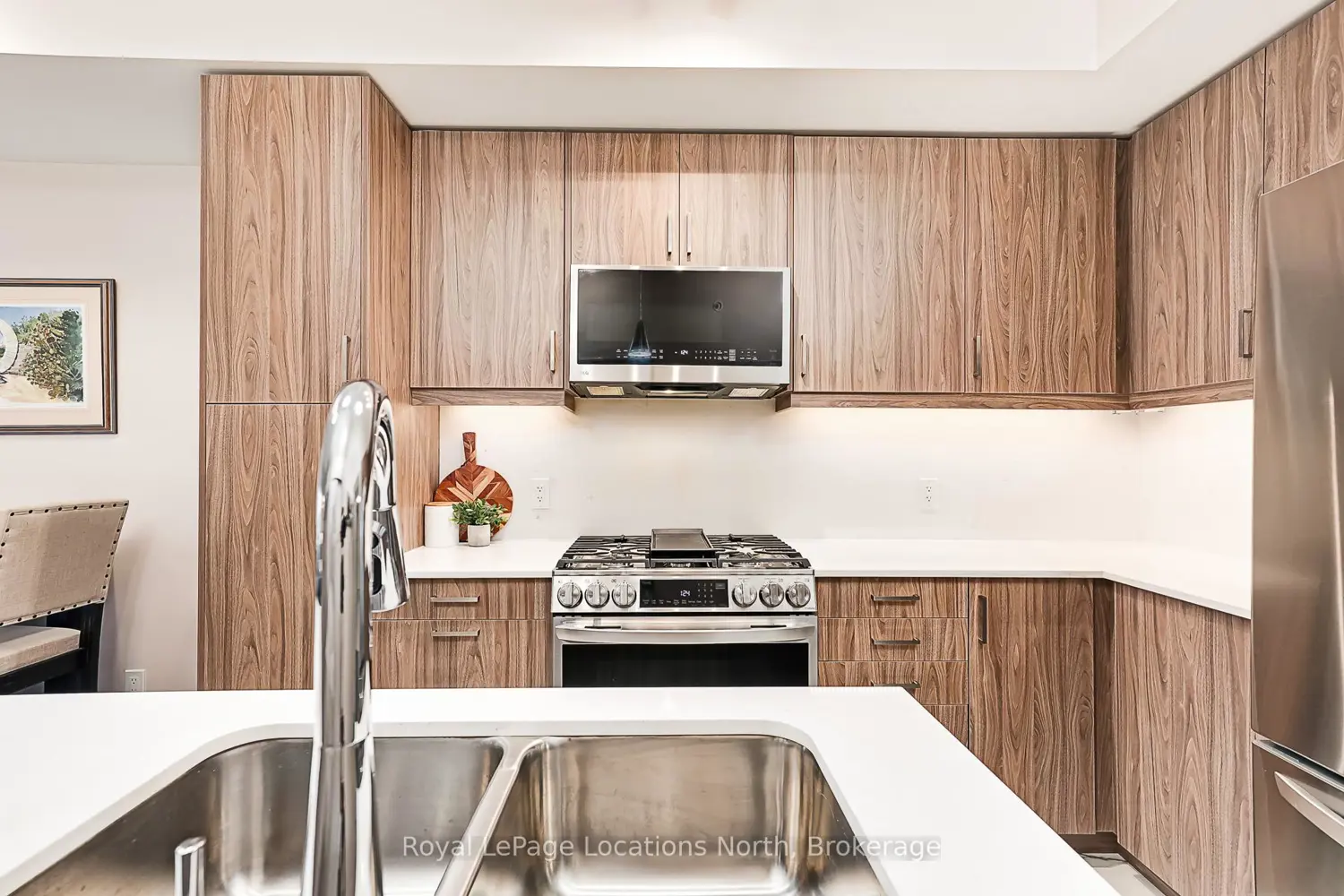 Additional image 4 of 5 Spooner Crescent 217