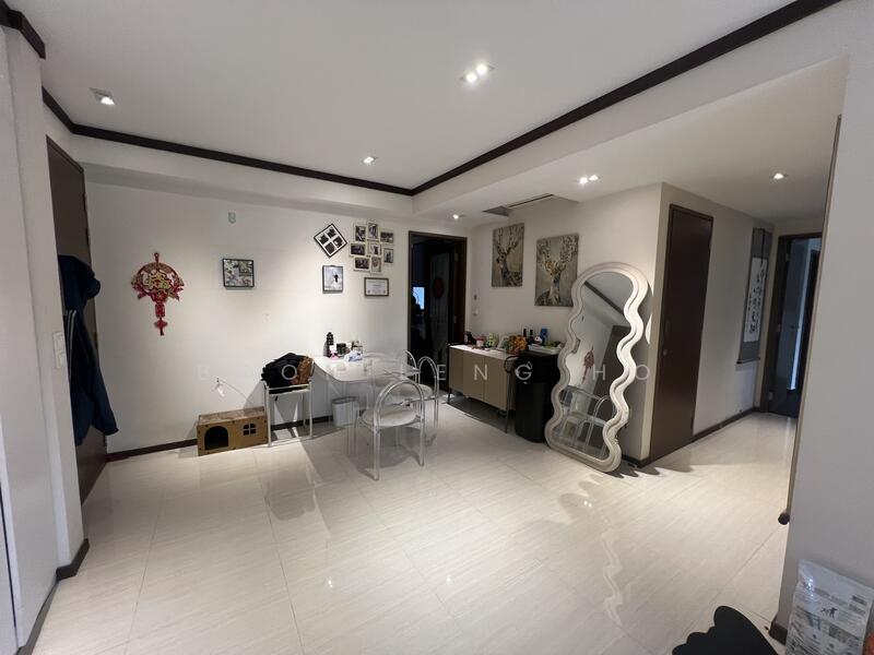 100 Woodlands Avenue 5