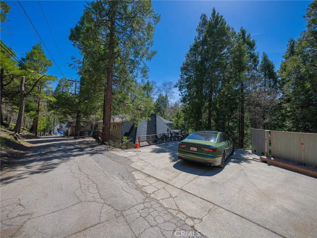 Additional image 55 of 233 Corona Ln, Lake Arrowhead, CA 92352