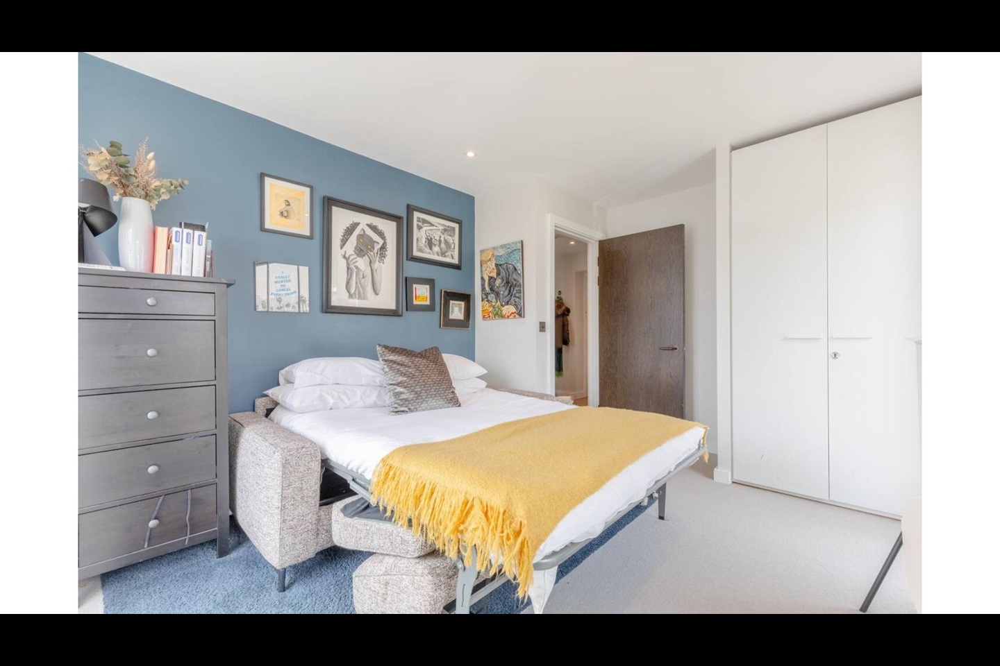 Additional image 2 of 2 Bed Flat, Taybridge Road, SW11, N1 7GU