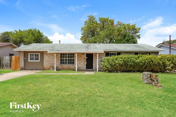 523 Pinehurst Blvd, San Antonio, TX, 78221