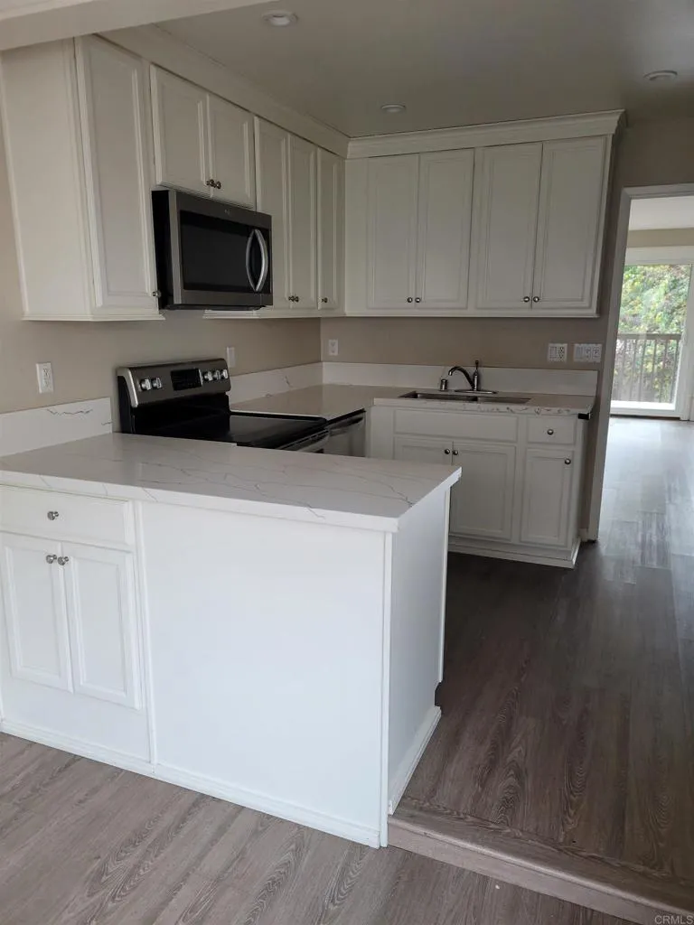 Additional image 11 of 6249 Caminito Juanico, San Diego, CA 92111