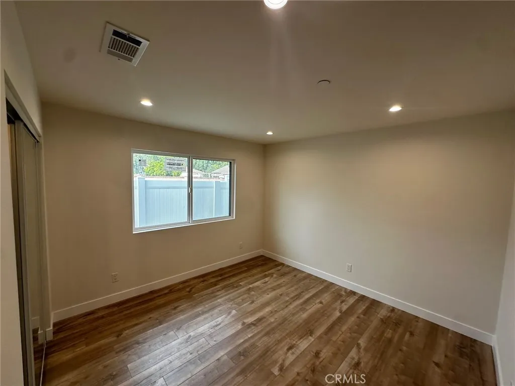 Additional image 15 of 15950 Cohasset St, Van Nuys, CA 91406