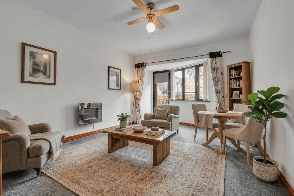 Additional image 2 of 1 bed property for saleTurner Place, Kilmarnock KA3