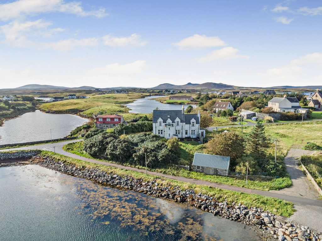 5 bed detached house for saleLochmaddy, Isle Of North Uist, Eilean Siar HS6