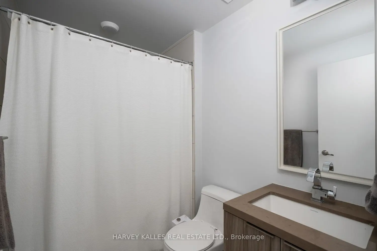 Additional image 7 of 140 Broadview Avenue 45