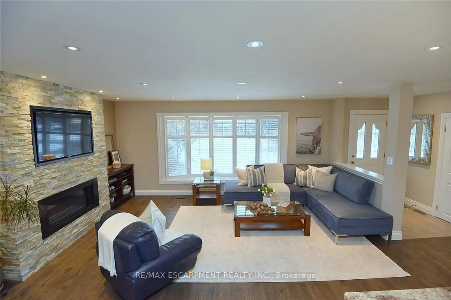 Additional image 3 of 626 Vanderburgh Drive