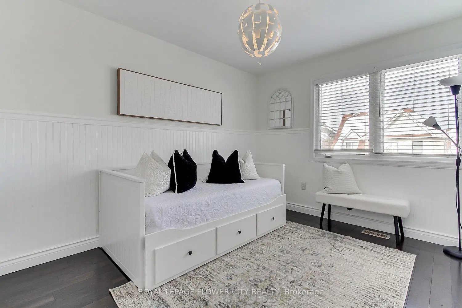 Additional image 12 of 917 Mctrach Crescent