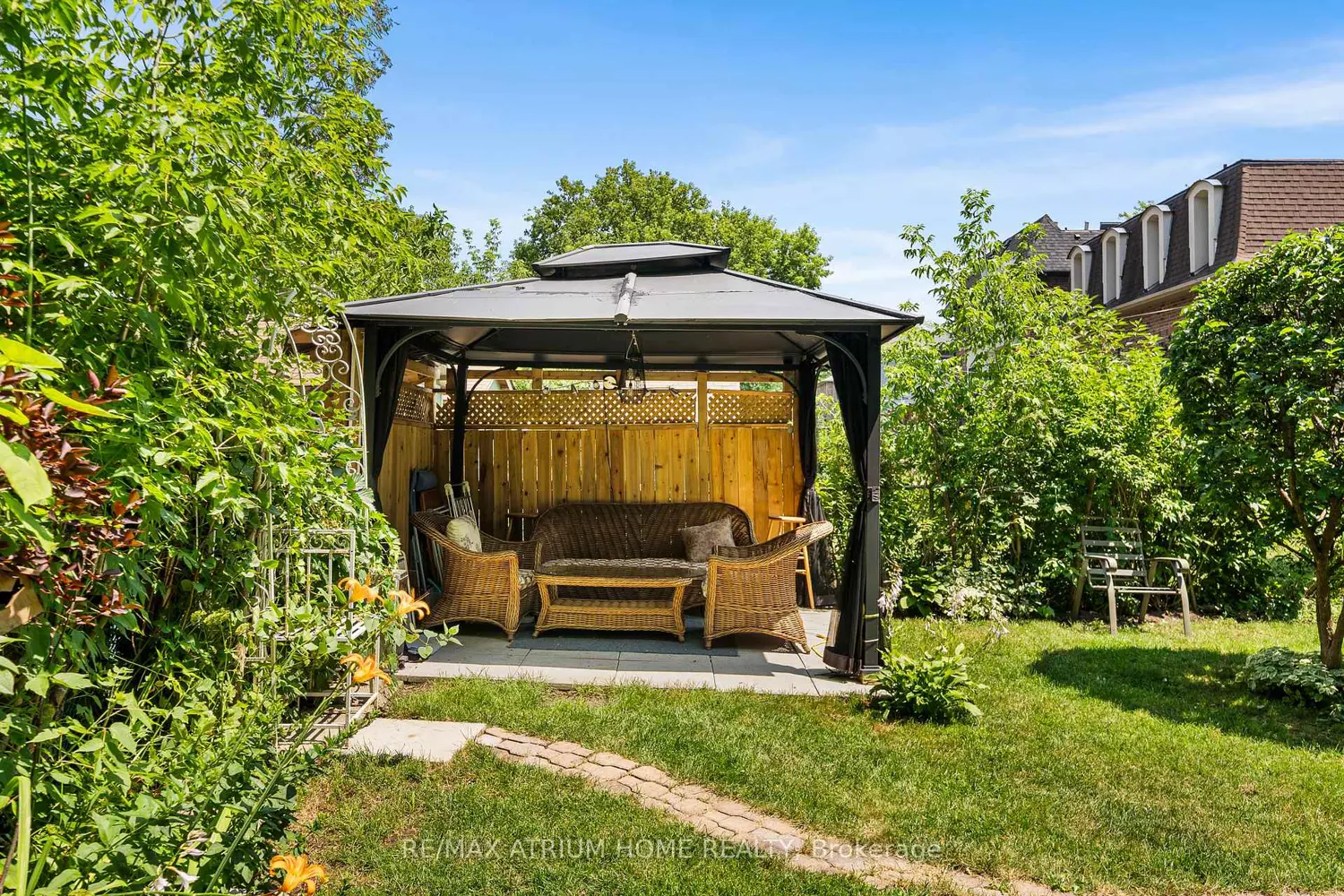 Additional image 19 of 24 Abitibi Avenue