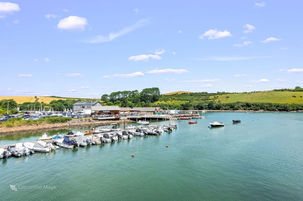Additional image 8 of 3 bed flat for saleIsland Street, Salcombe TQ8