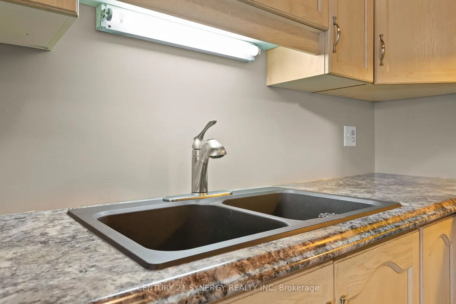 Additional image 9 of 240 Mississippi Court 12