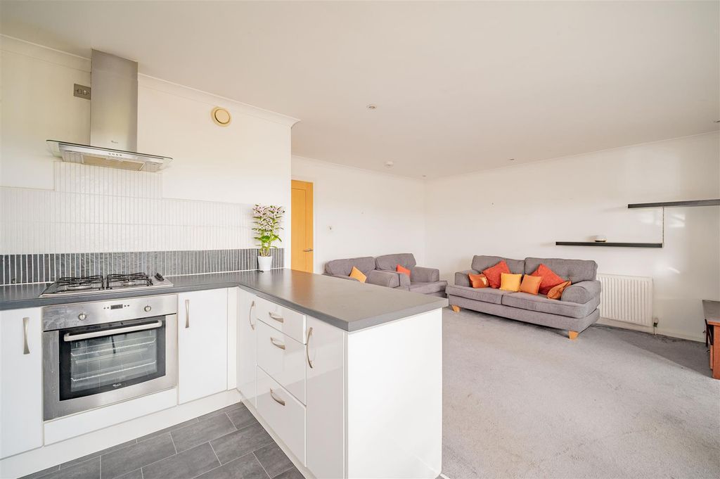 Additional image 5 of 2 bed flat for saleVictoria Street, Carnoustie DD7