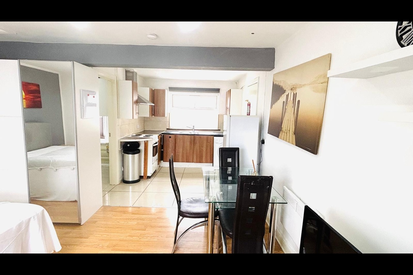 Additional image 7 of Studio Flat, Bethnal Green Road, E2, N1 7GU