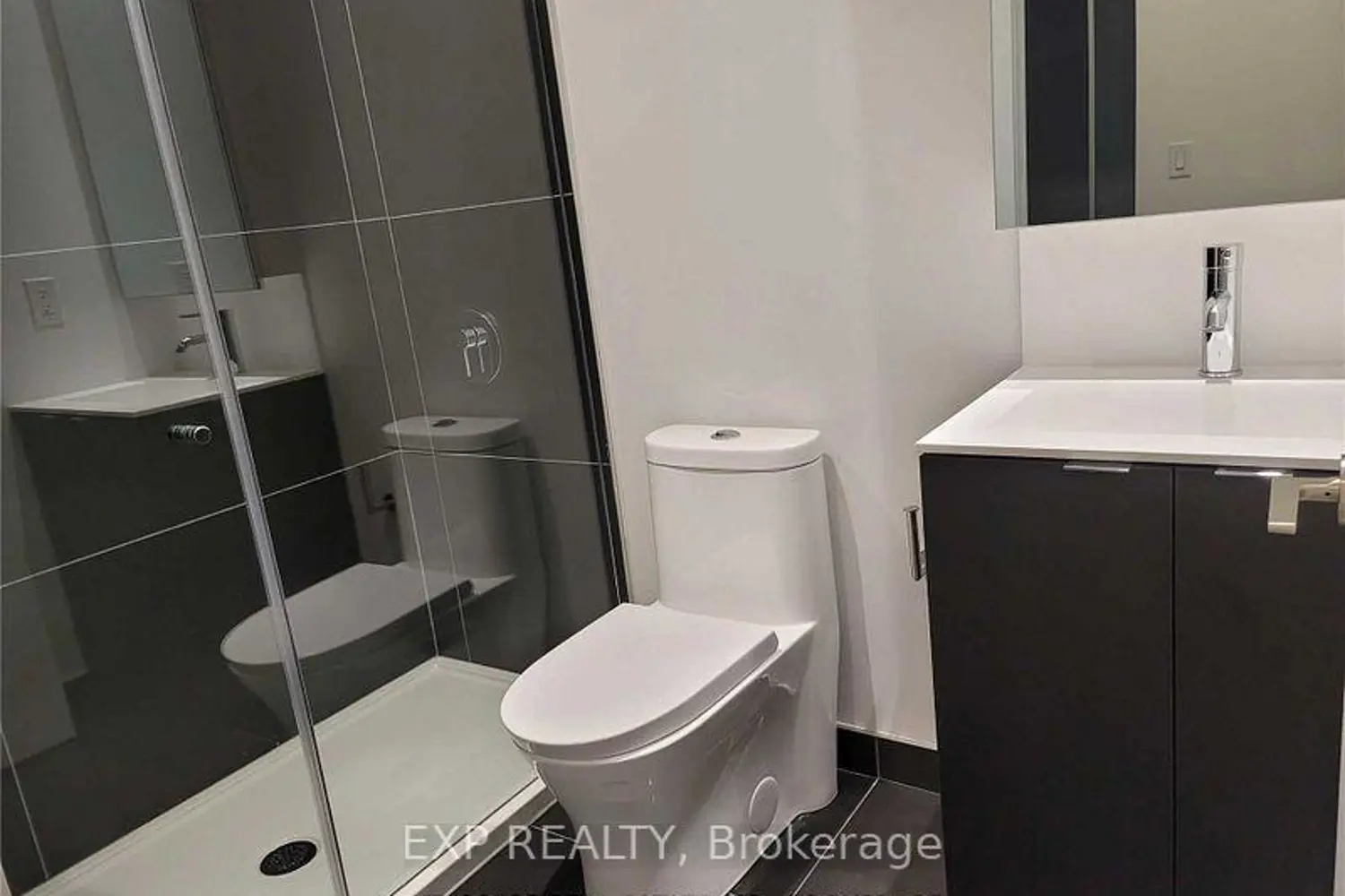 Additional image 14 of 20 Edward Street 607