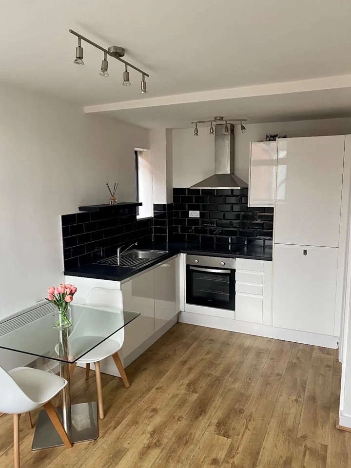 Additional image 3 of 1 Bed Flat, The Chandlers, LS2, N1 7GU