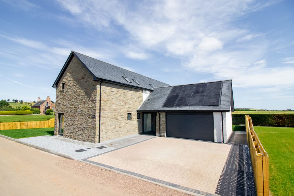 Additional image 3 of 4 bed detached house for saleInverkeilor, Arbroath DD11
