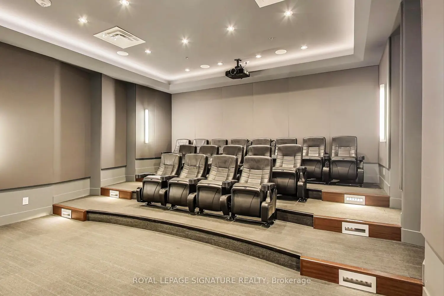 Additional image 6 of 111 St Clair Avenue 1826