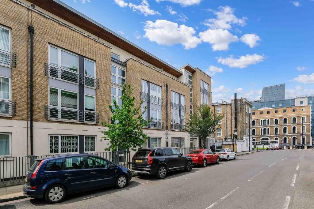 Additional image 5 of Room in a Shared Flat, Roman Way, N7, N1 7GU