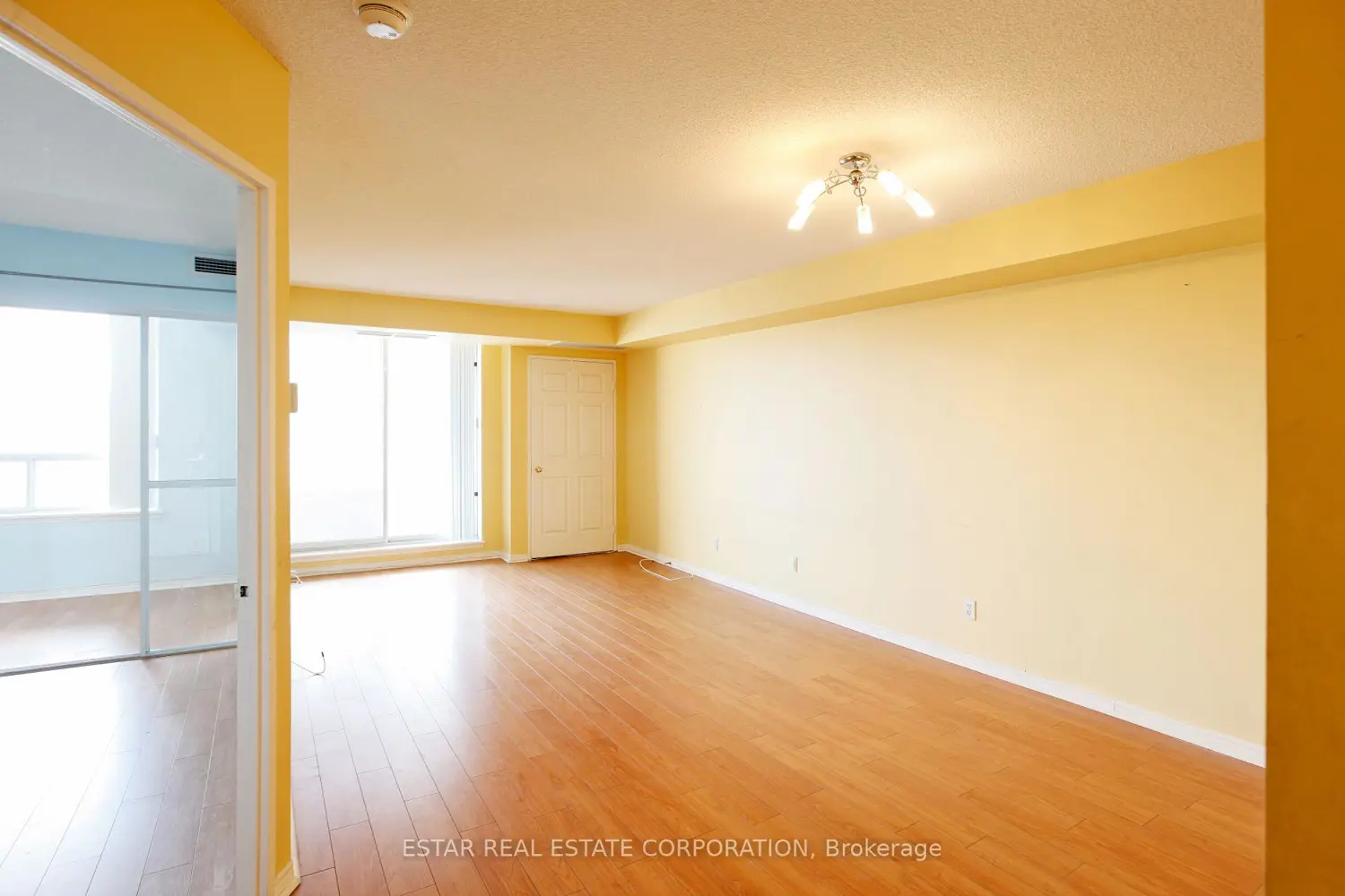 Additional image 6 of 35 Empress Avenue 606