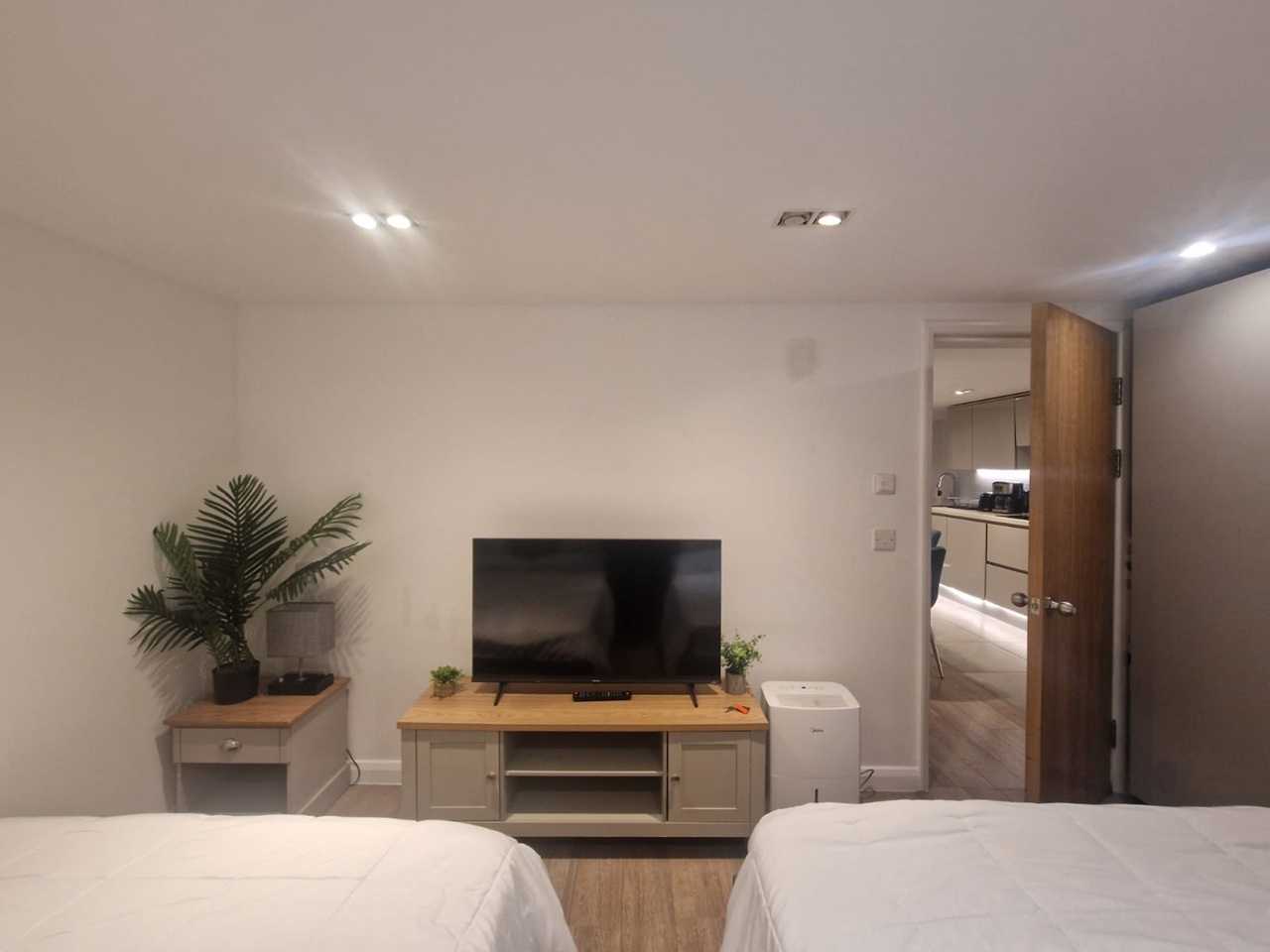 Additional image 9 of 1 Bed Flat, Lavender Hill, SW11, N1 7GU