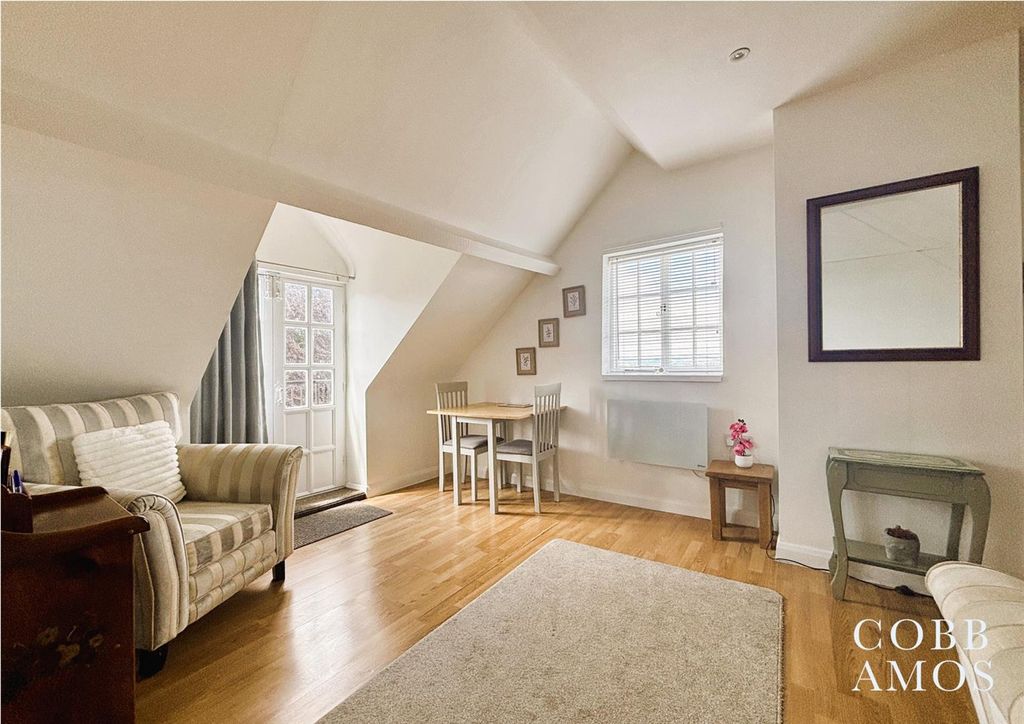 Additional image 9 of 4 bed flat for saleCastle Street, Ludlow SY8
