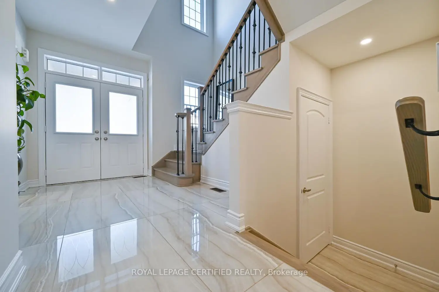 Additional image 7 of 4072 Hillsborough Crescent