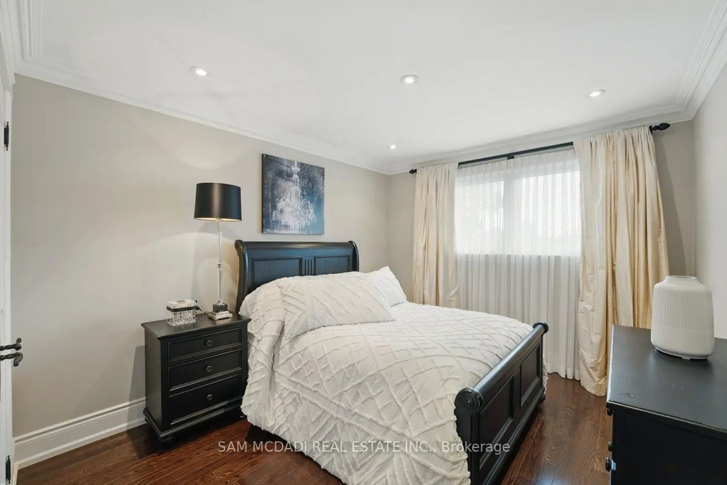 Additional image 12 of 215 Anastasia Terrace