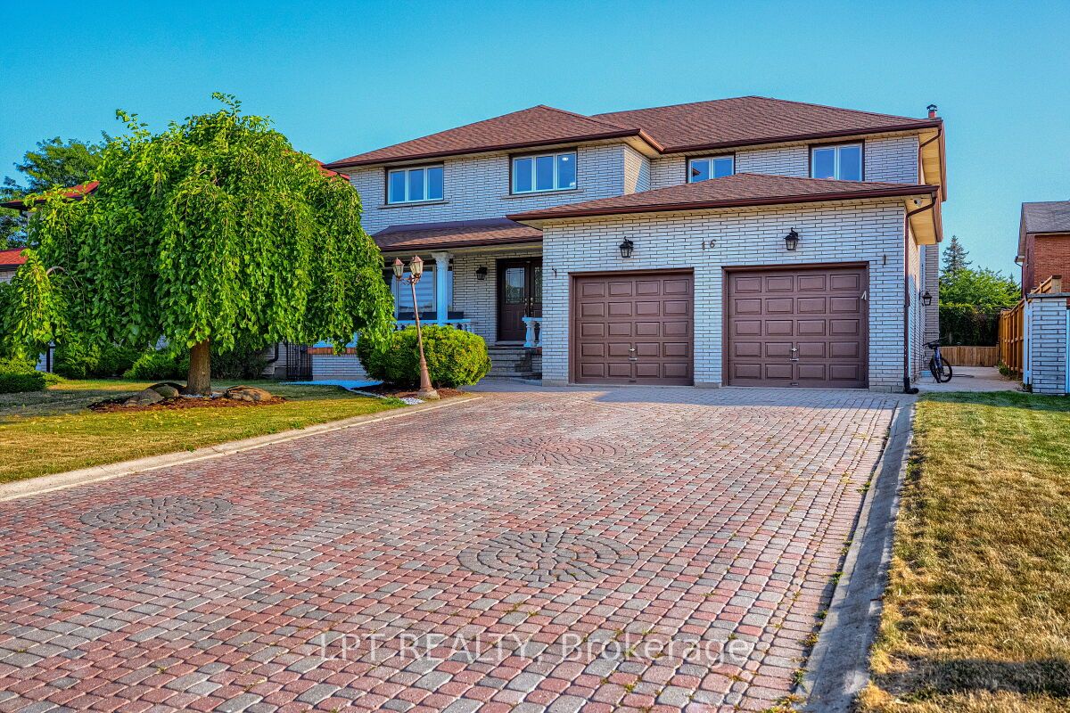 16 Vogue Court, Hamilton, ON, L8E 4T3