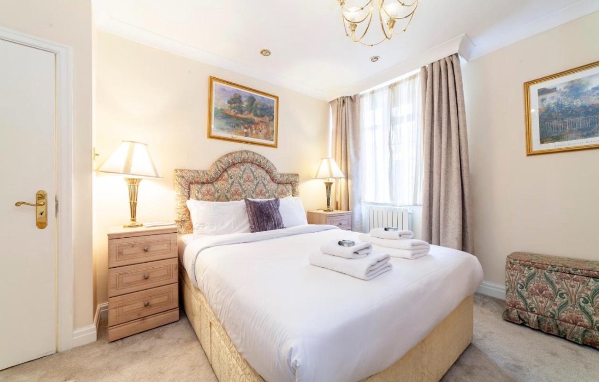 Additional image 4 of 3 Bed Flat, Regency Lodge, NW3, N1 7GU