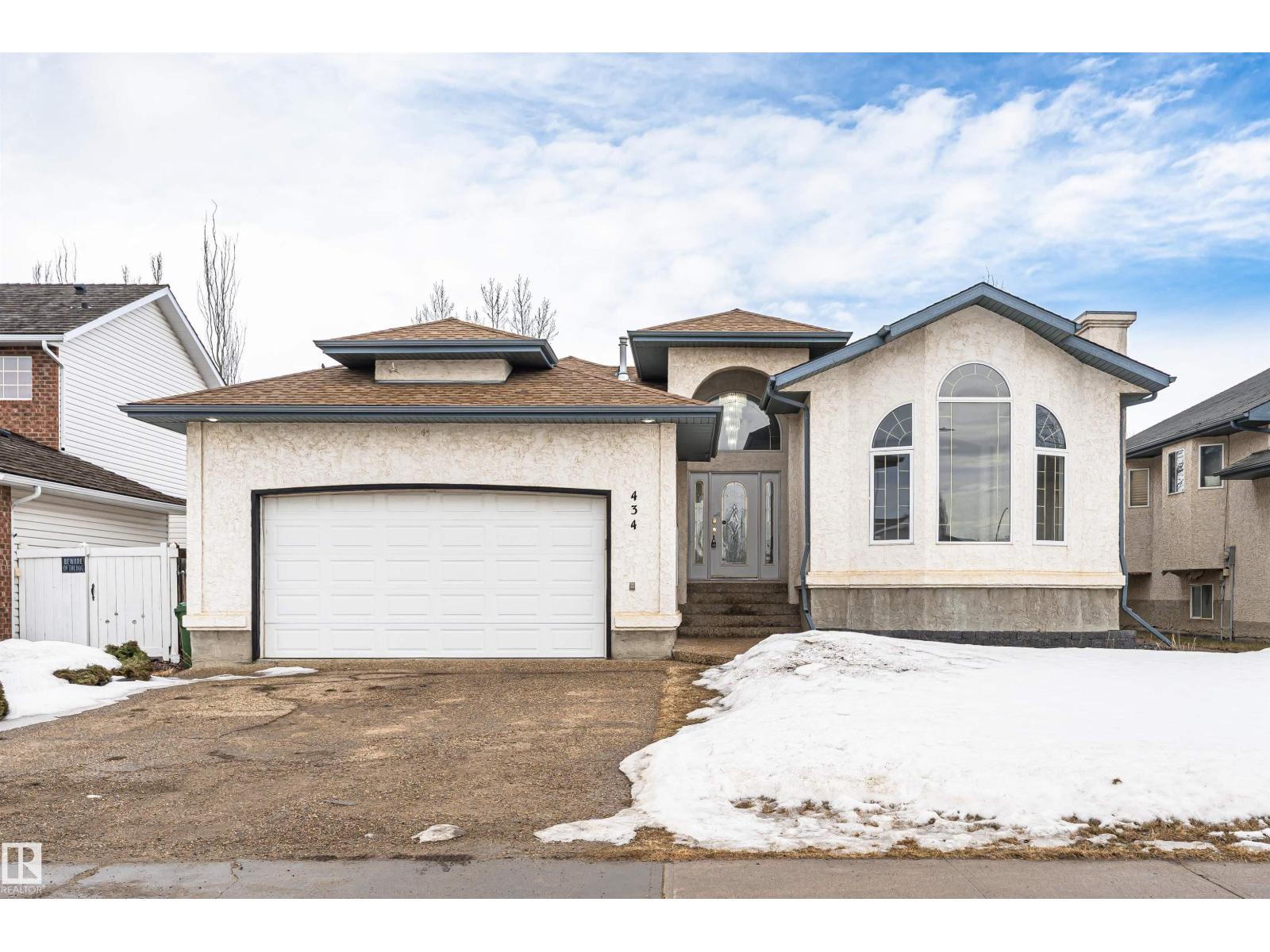 434 Grandin Drive, Morinville, AB, T8R1J1