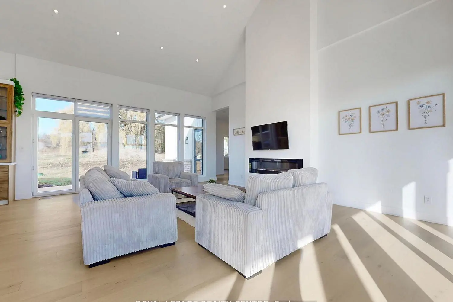 Additional image 3 of 521 Old York Road