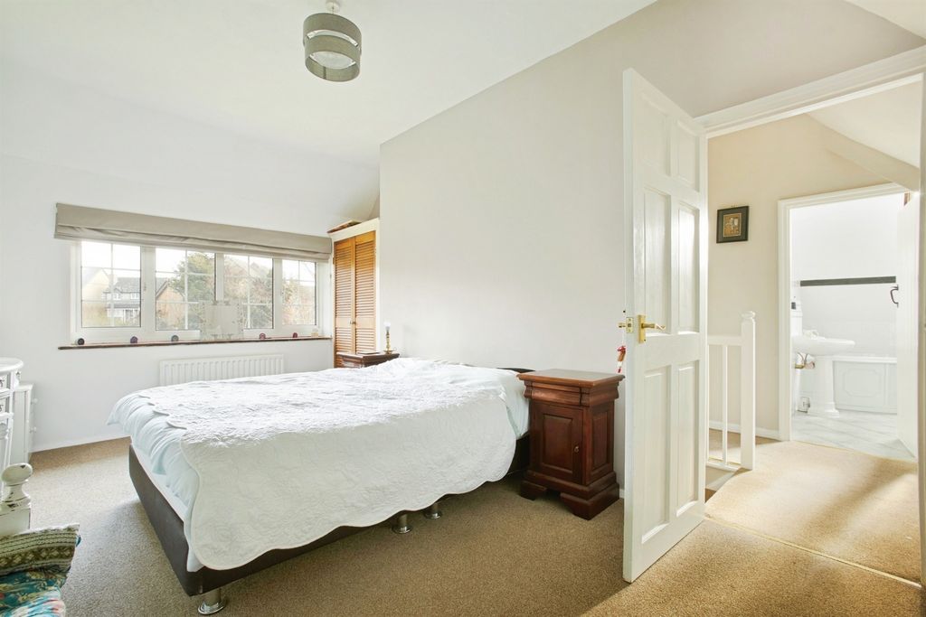 Additional image 13 of 4 bed link detached house for saleHolders Road, Amesbury, Salisbury SP4