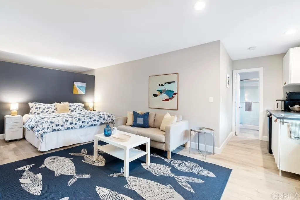 Additional image 11 of 561 N Rios Ave, Solana Beach, CA 92075