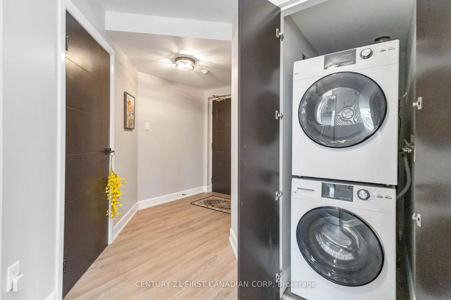 Additional image 12 of 7 Picton Street 403