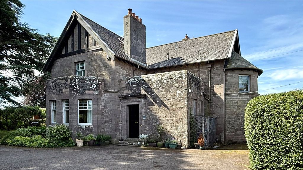Additional image 3 of 6 bed detached house for saleThe Mary Acre, 11 Argyll Street, Brechin, Angus DD9