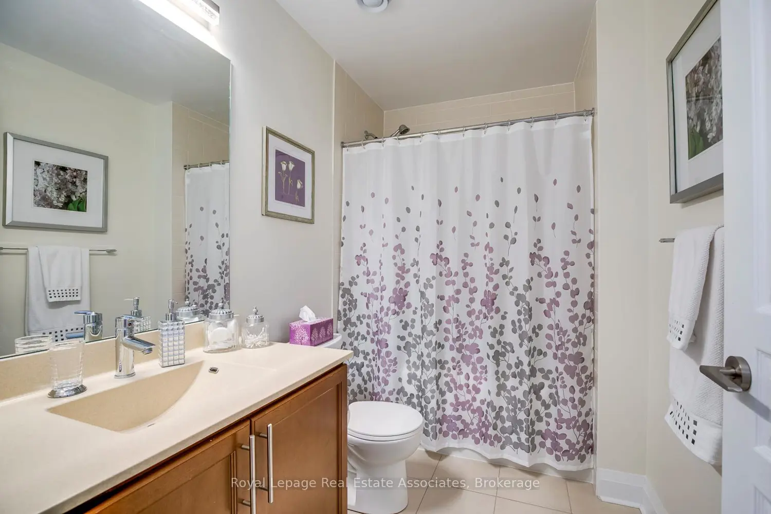 Additional image 19 of 1 Hurontario Street 308