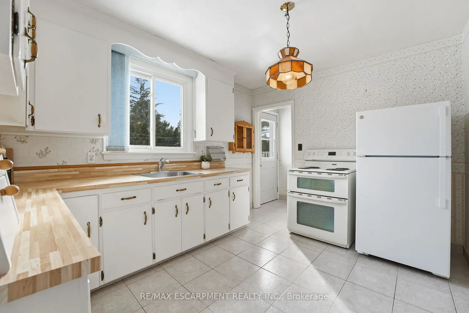 Additional image 6 of 42 Gilbert Avenue