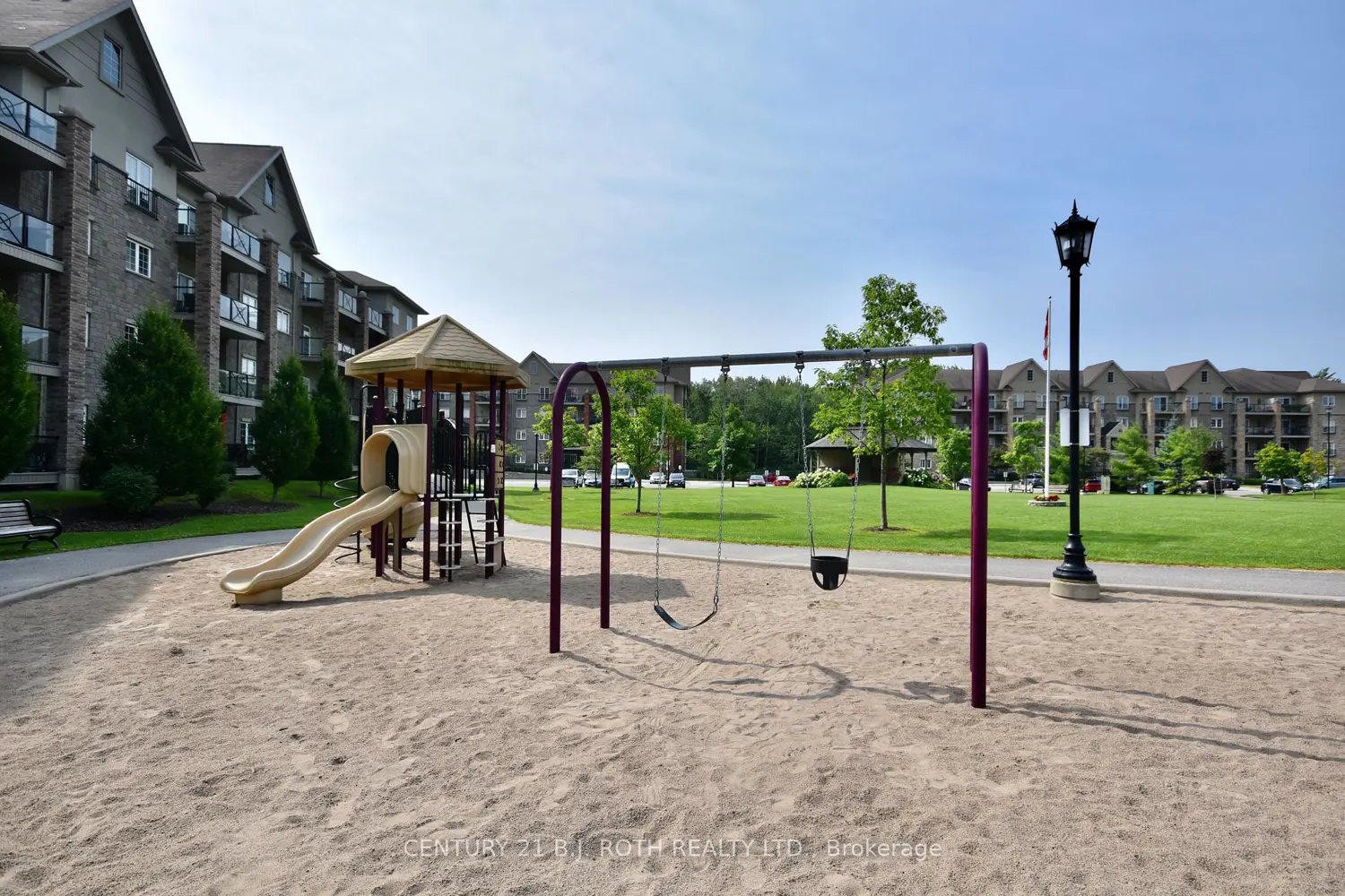 Additional image 20 of 43 Ferndale Drive 104