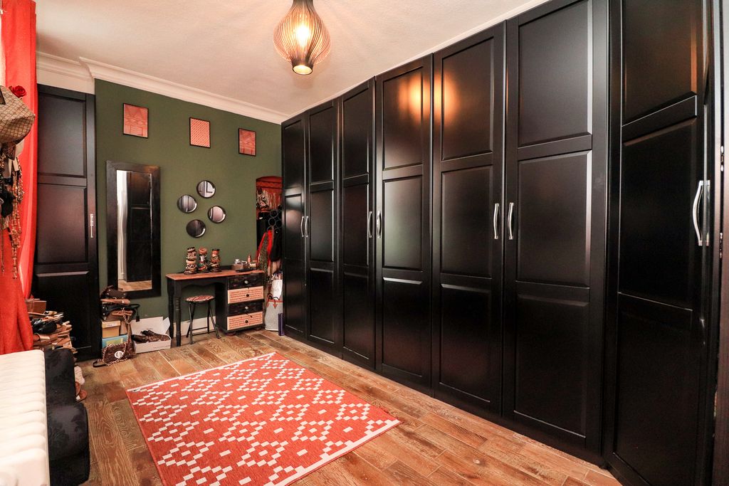 Additional image 30 of 7 bed farmhouse for saleElford Road, Tamworth B79