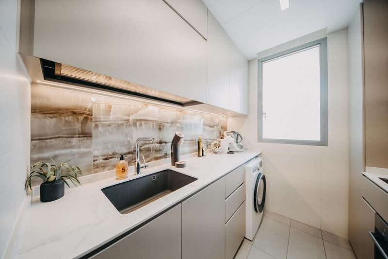 Additional image 7 of 3 Miltonia Close