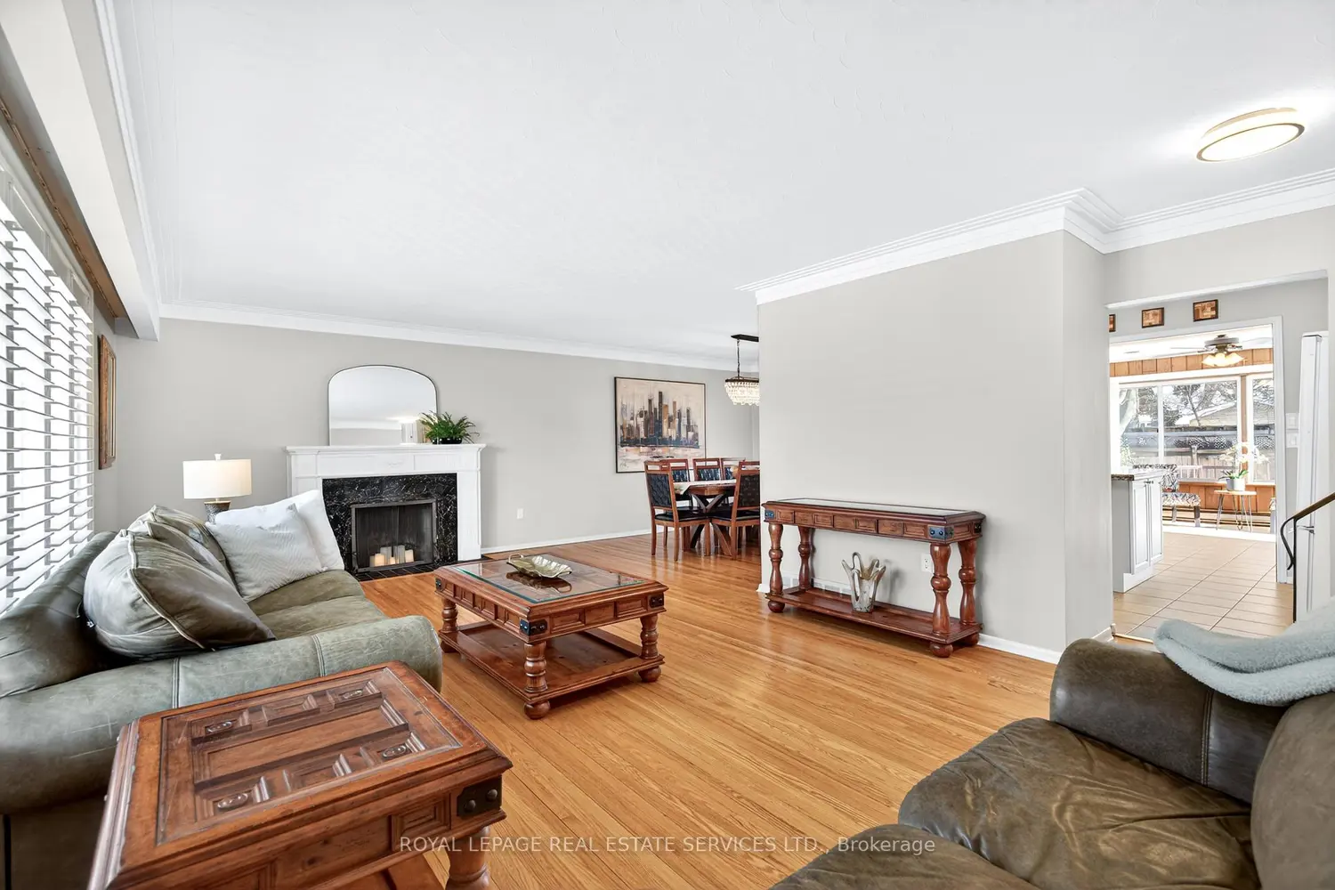 15 Belair Drive photo 3