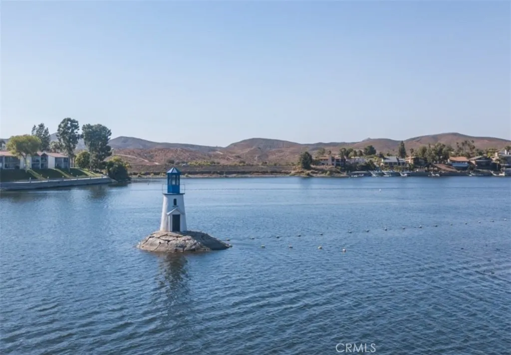22672 Inspiration Pt, Canyon Lake, CA 92587
