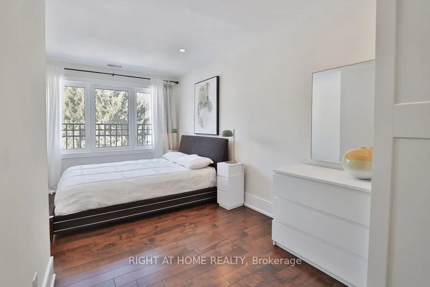 Additional image 12 of 471 Country Club Crescent