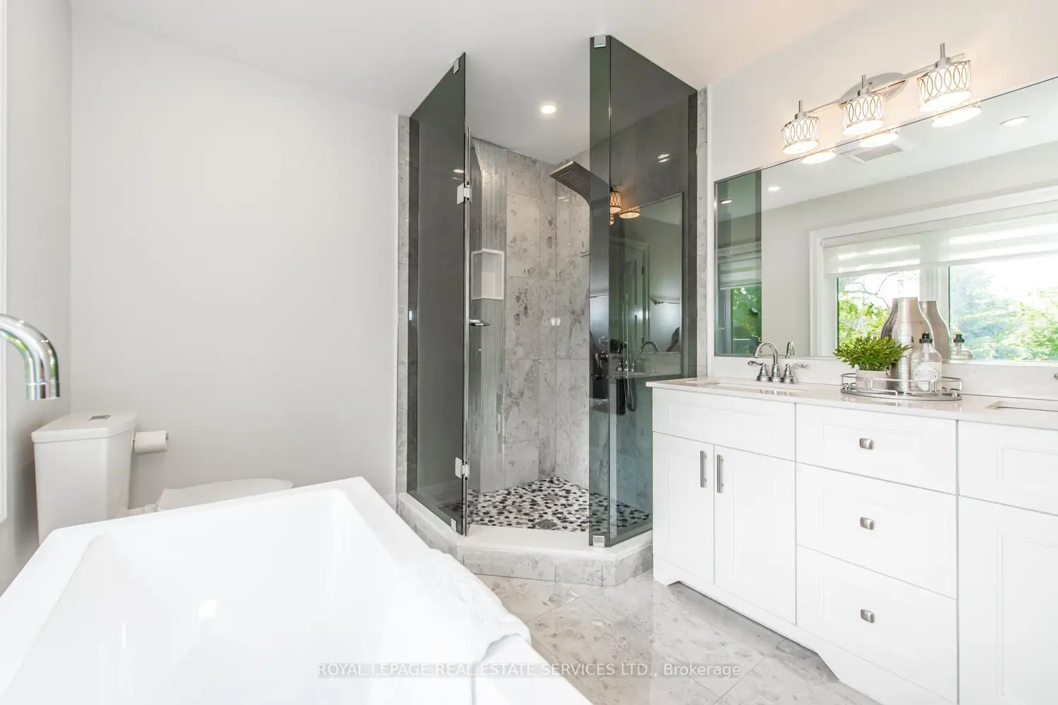 Additional image 10 of 1204 Argreen Road