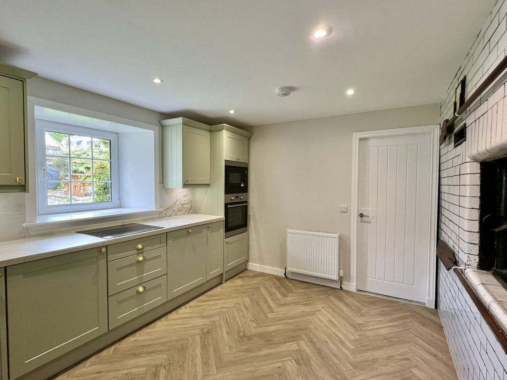 Additional image 3 of 2 bed flat for sale29 St. John Street, Creetown DG8