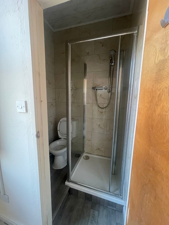 Additional image 2 of Room in a Shared House, Royal Park Avenue, LS6, N1 7GU