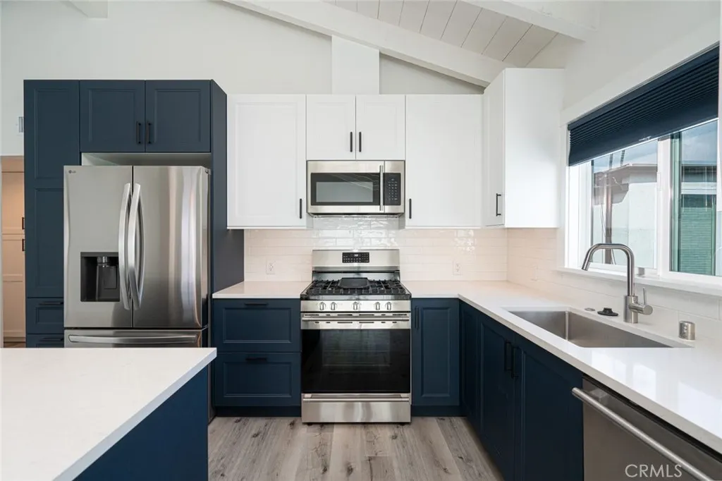 Additional image 9 of 905 W Balboa Blvd, Newport Beach, CA 92661