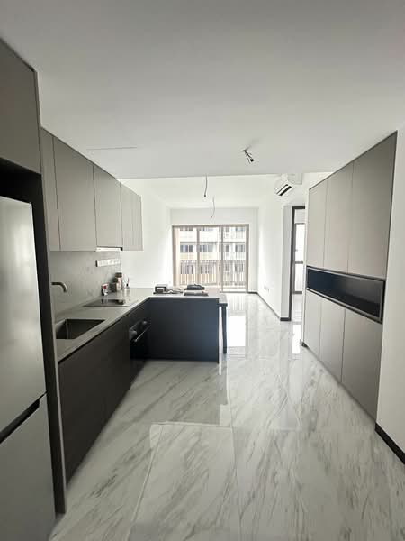 10 Pasir Ris Central