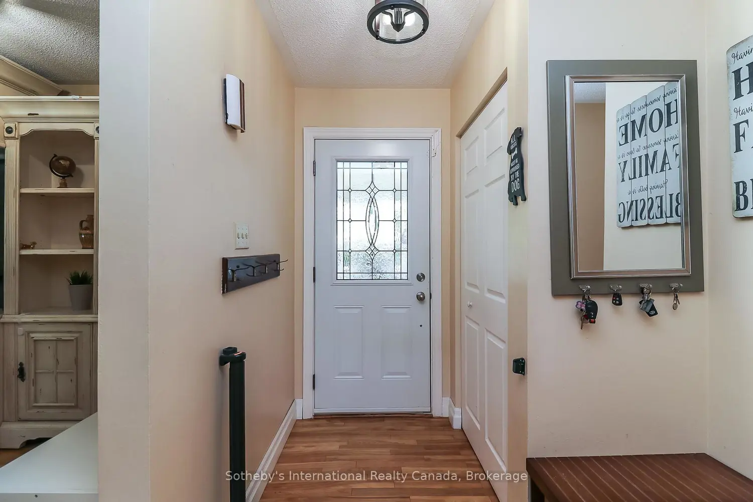 Additional image 2 of 33 Parkwood Drive